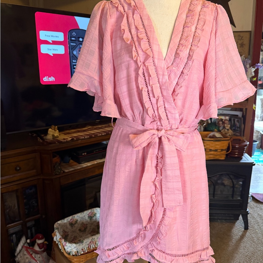 Twenty Pink Ruffled Women's midi dress